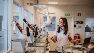 En person på ett företag i Göteborg