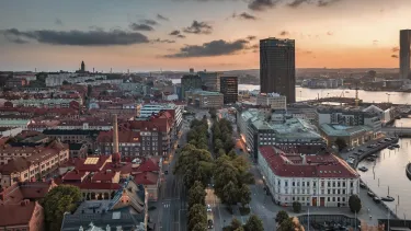 Drönarbild Rosenlund och Järntorget där du kan etablera din verksamhet